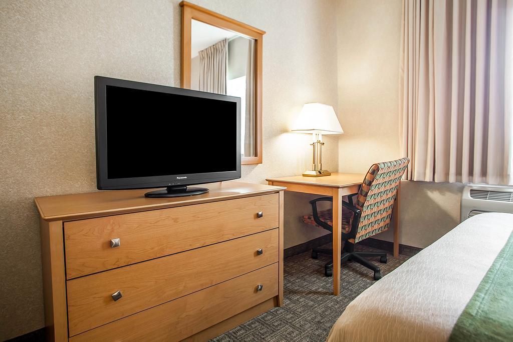 Comfort Inn Rockford Near Casino District Eksteriør billede