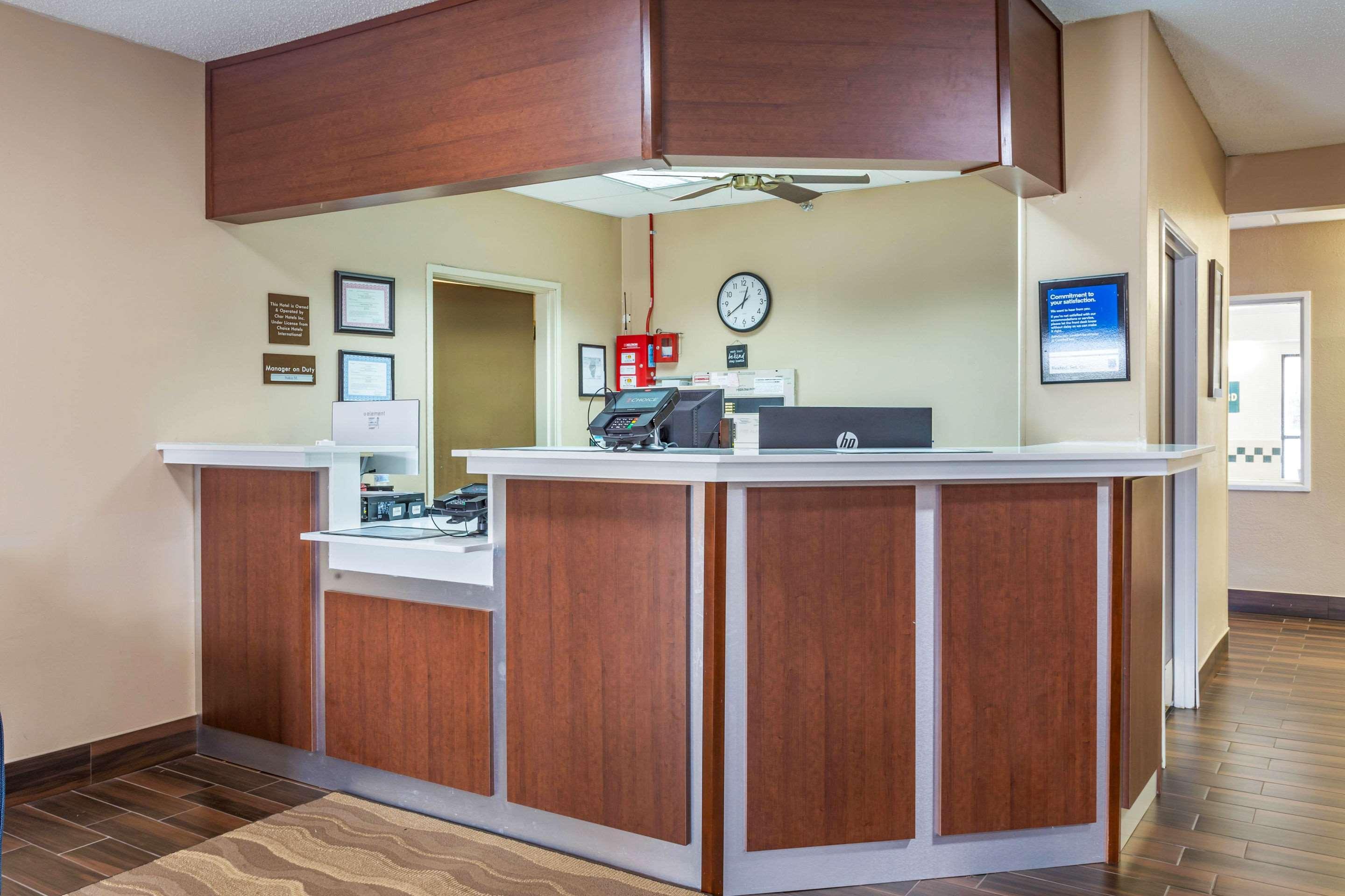 Comfort Inn Rockford Near Casino District Eksteriør billede