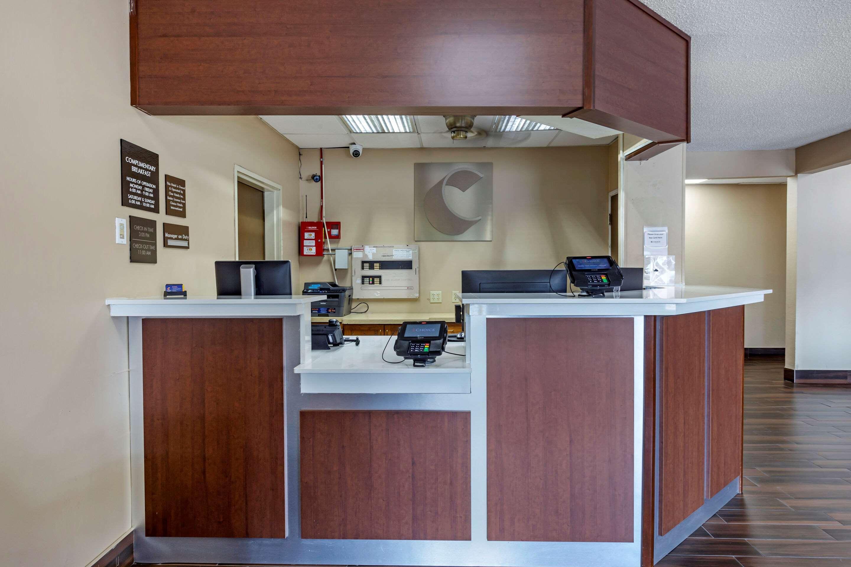Comfort Inn Rockford Near Casino District Eksteriør billede